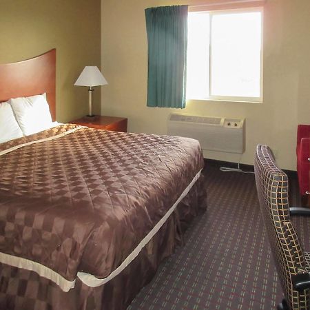 Dakota Pines Inn Rapid City Kültér fotó